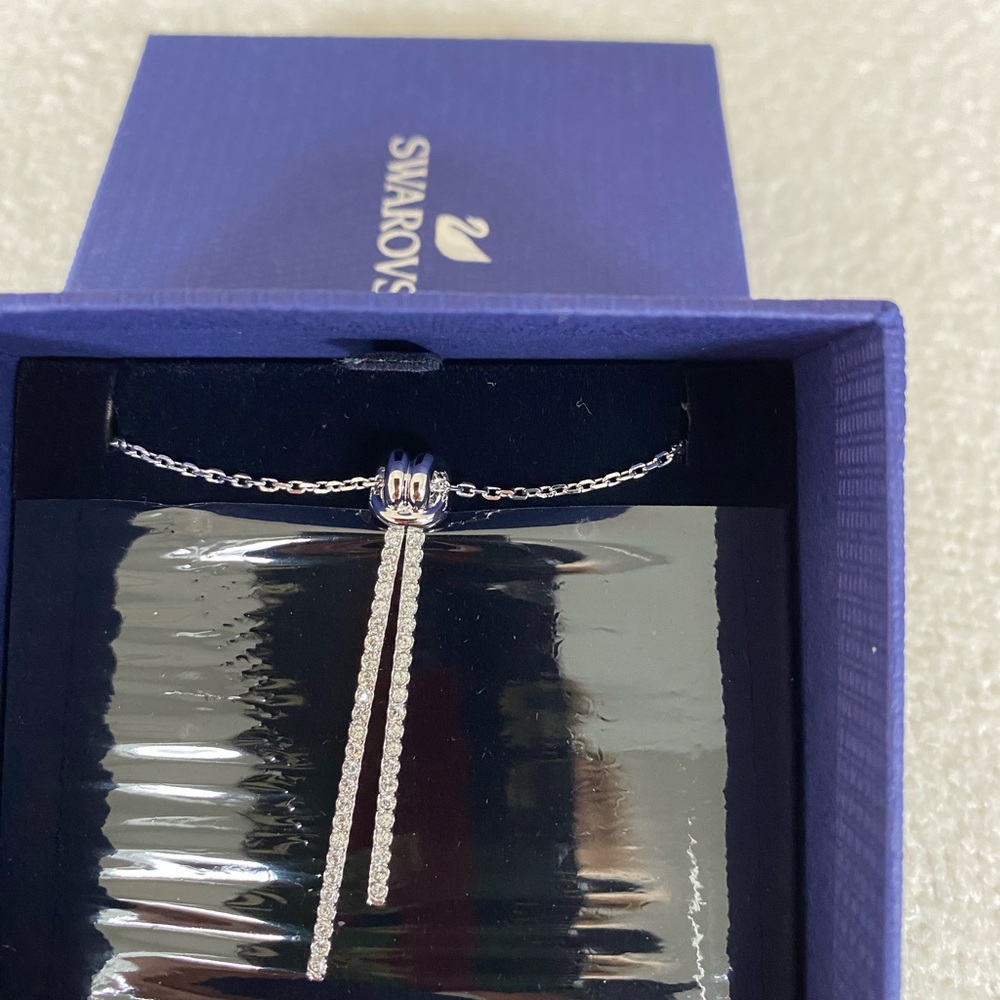 Swarovski Necklace in white.New
